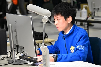 天野選手競技中